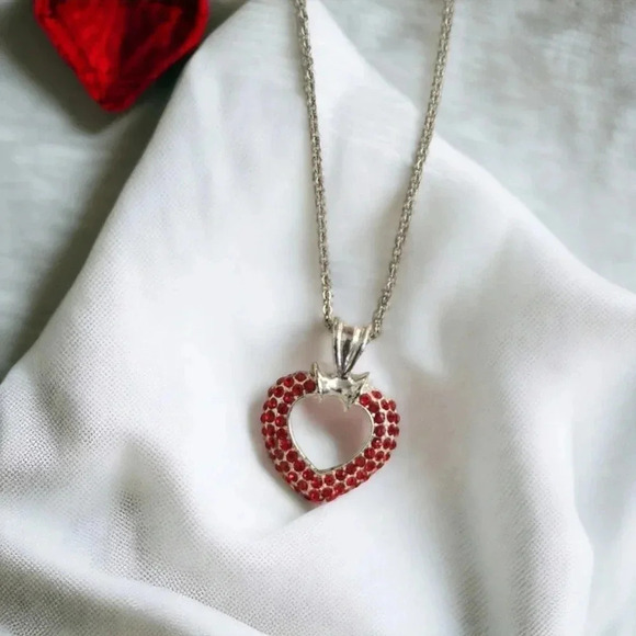 Rhinestone Heart Silver Plated Necklace - Picture 1 of 2